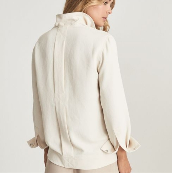 Reiss Women's Cream Minimalist Contemporary Twin Pocket Overhead Shirt Sz 6 - Picture 7 of 16